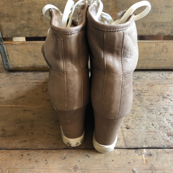 FashionLab Italian Leather Wedge lace Up Booties - Picture 4 of 8